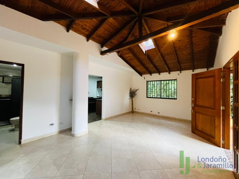 Casa en Arriendo en El Salado