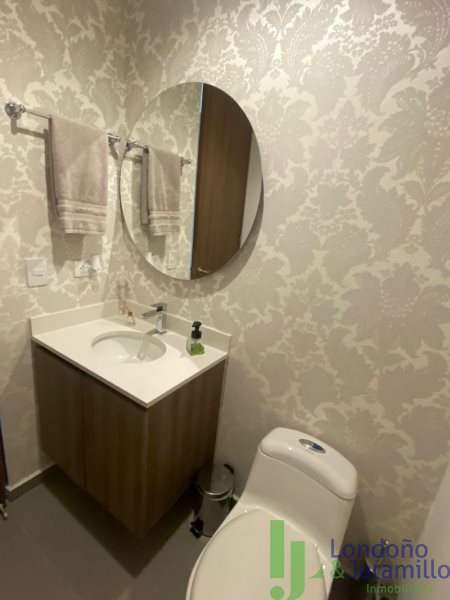 Apartamento en Venta en Loma Del Escobero