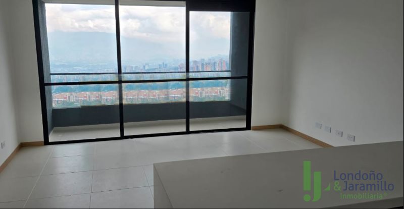 Apartamento en Venta en Loma Del Escobero
