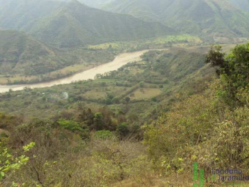 Finca en Venta en Santafe De Antioquia