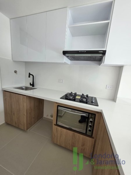 Apartamento en Arriendo en Loma Del Escobero