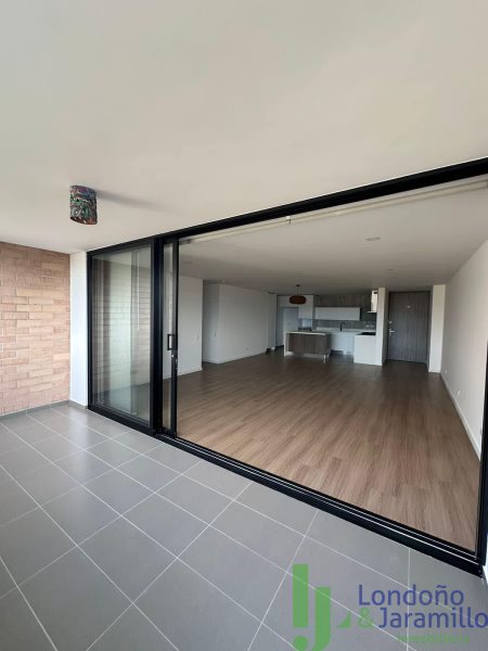 Apartamento en Venta en Loma De Las Brujas