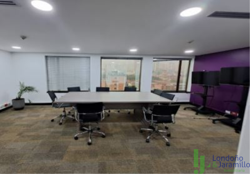 Oficina en Arriendo en El Poblado