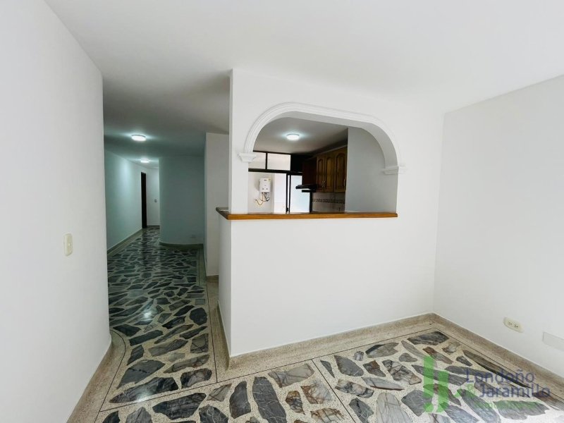 Apartamento en Arriendo en Zuñiga