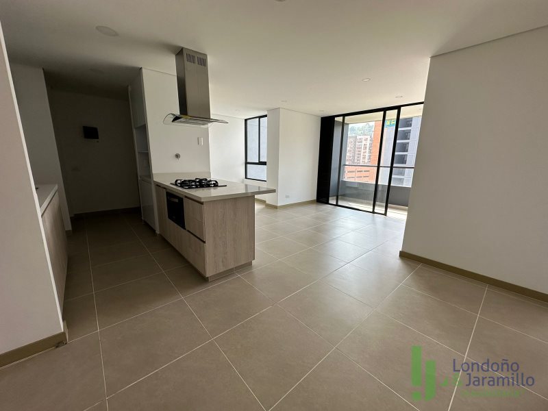 Apartamento en Arriendo en Loma De Las Brujas