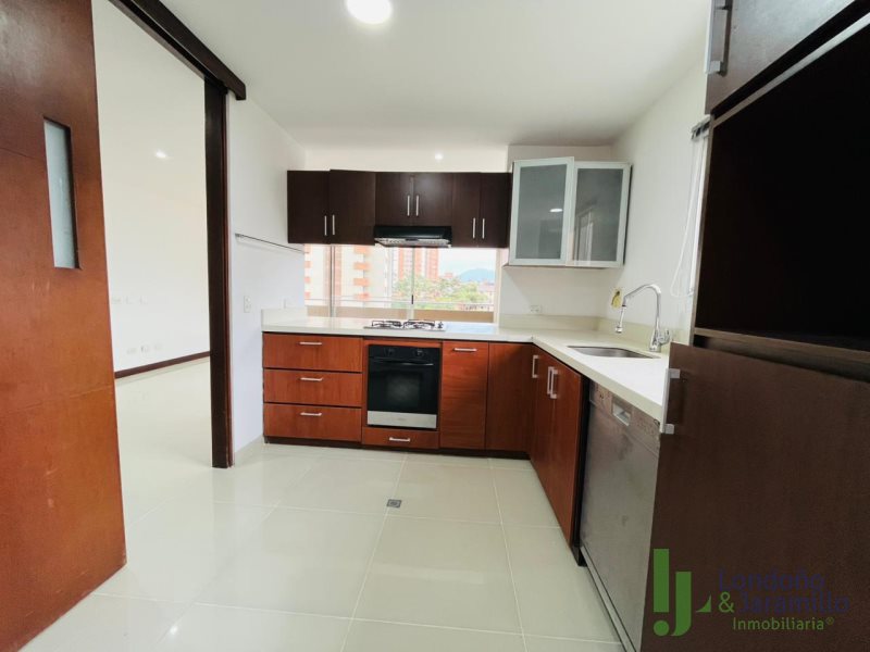 Apartamento en Arriendo en Santa Maria De Los Ángeles