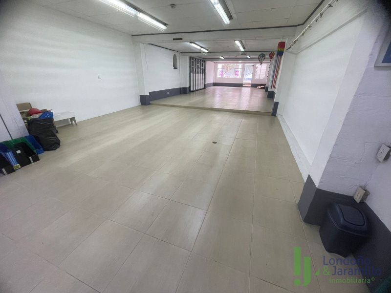 Local en Arriendo en Centro De Envigado