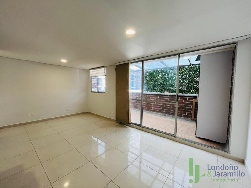 Apartamento en Arriendo en Prados De Sabaneta