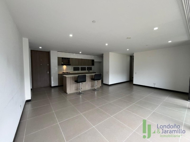 Apartamento en Arriendo en Loma Del Escobero