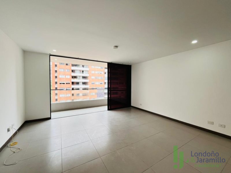 Apartamento en Arriendo en Loma Del Escobero