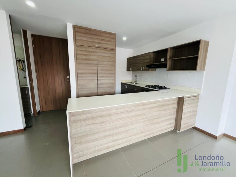 Apartamento en Arriendo en Loma Del Escobero