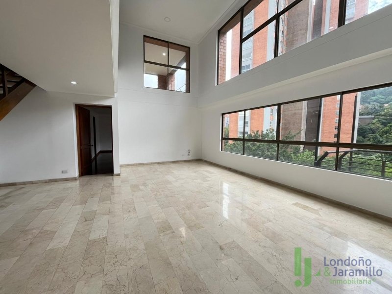 Apartamento en Arriendo en El Poblado