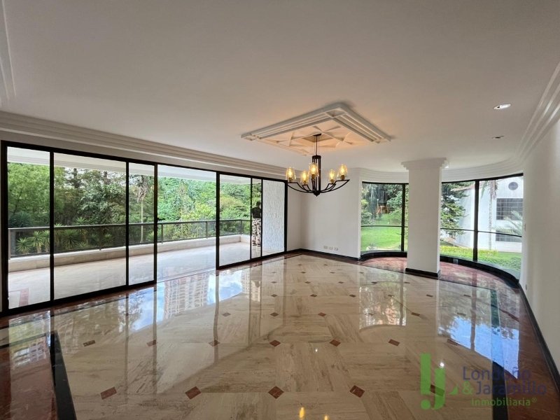 Apartamento en Arriendo en El Poblado