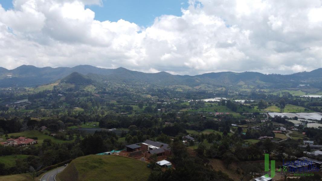 Terreno para la venta en La Ceja La Ceja el codigo es 1018 Inmueble